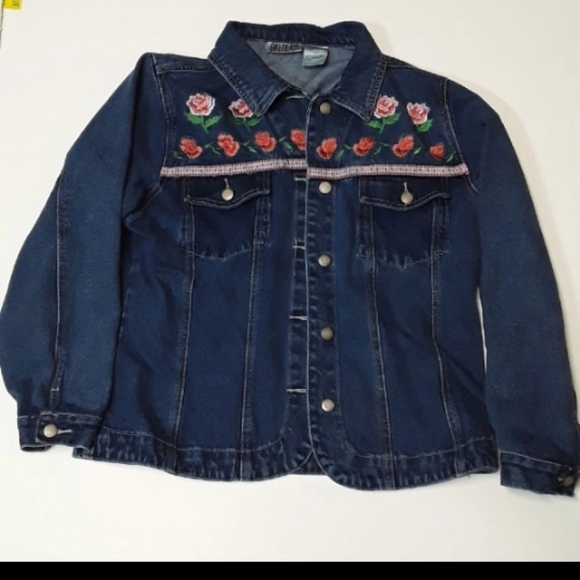Jean Jacket - Picture 2 of 8